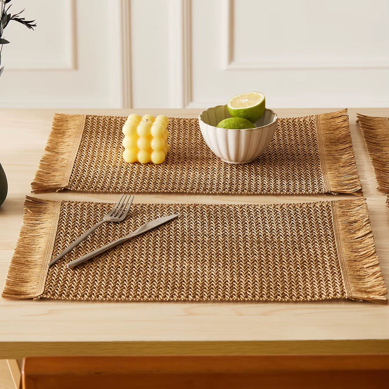 Napperons tressés en papier à franges – Lot de 6 pièces 🧺✨